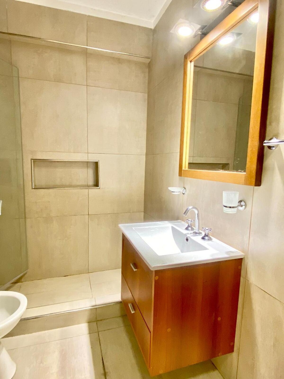 Alt Palermo -bright & Modern - 6 Pax Appartamento *